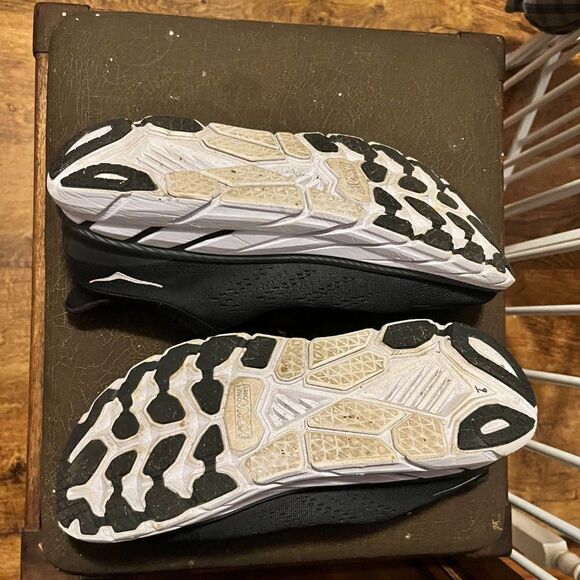 Hoka One One Black & White Shoes Sneakers Size 10 Gently used main image 8